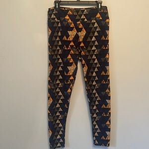 LuLaRoe • Pattern Leggings